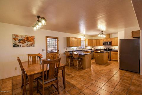 9525 S Big Thunder Dr, Vail, AZ 85641 photo 6
