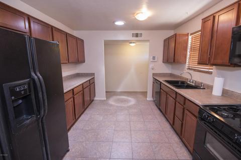 3703 E Sylvane St, Tucson, AZ 85713 photo 7