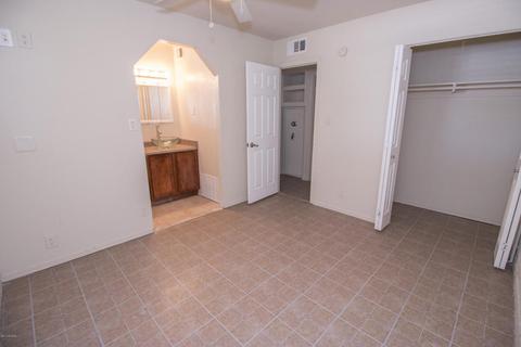 3703 E Sylvane St, Tucson, AZ 85713 photo 12