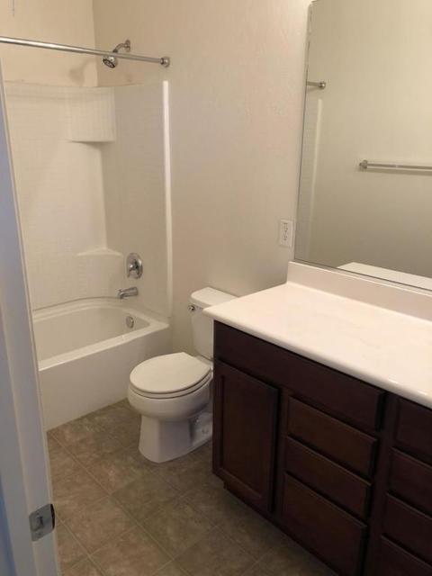 5009 E Kittentails Dr, Tucson, AZ 85756 photo 4