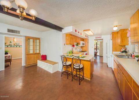 8740 E Dexter Dr, Tucson, AZ 85715 photo 10
