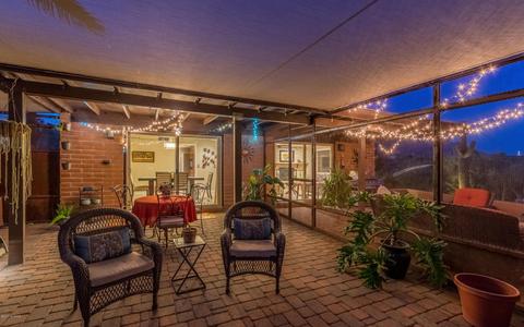 1010 E Silvertree Dr, Tucson, AZ 85718 photo 5