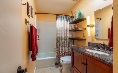 1010 E Silvertree Dr, Tucson, AZ 85718 photo 21
