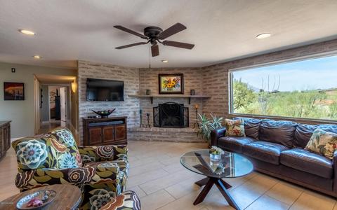 1010 E Silvertree Dr, Tucson, AZ 85718 photo 16