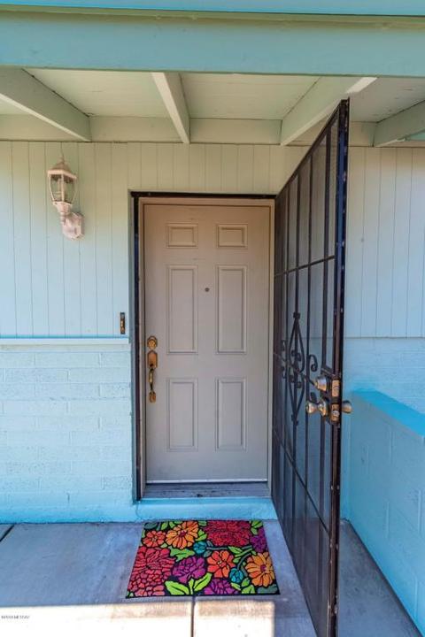6252 E Sylvane St, Tucson, AZ 85711 photo 3