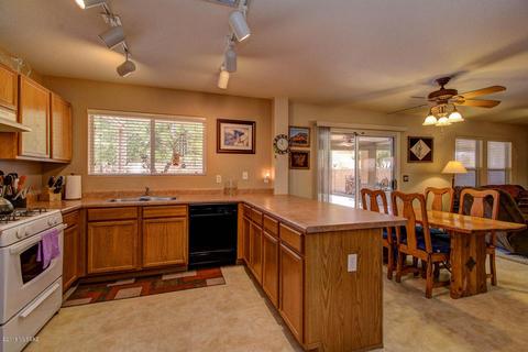 10437 E Haymarket St, Tucson, AZ 85747 photo 9