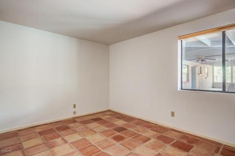 9281 E Summer Trl, Tucson, AZ 85749 photo 26