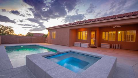 10540 S Coyote Melon Loop, Vail, AZ 85641 photo 1