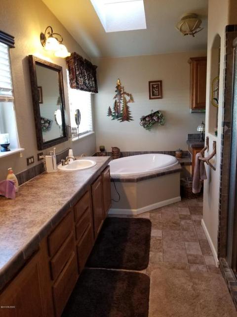 620 N Brahma Rd, Vail, AZ 85641 photo 5