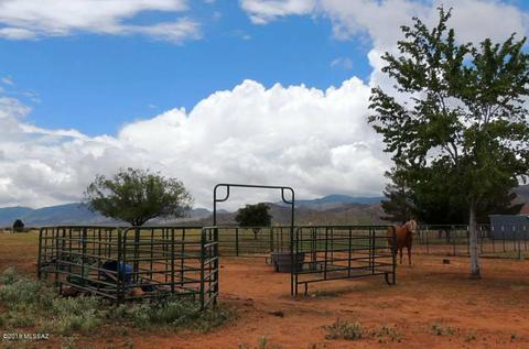 260 N Desert Rd, Pearce, AZ 85625 photo 4