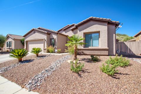 60782 Eagle Heights Dr, Tucson, AZ 85739 photo 1