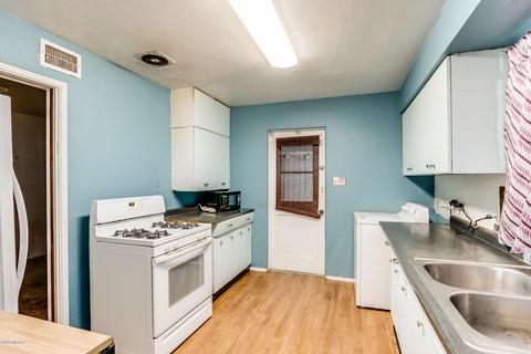 5744 E 2nd St, Tucson, AZ 85711 photo 8