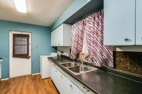 5744 E 2nd St, Tucson, AZ 85711 photo 7