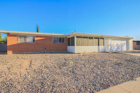 8876 E Mcclellan St, Tucson, AZ 85710 photo 1