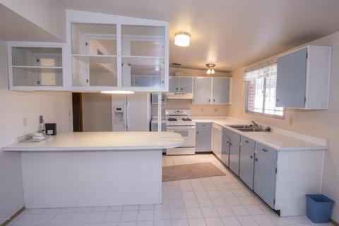 8876 E Mcclellan St, Tucson, AZ 85710 photo 6