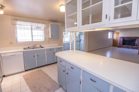 8876 E Mcclellan St, Tucson, AZ 85710 photo 4