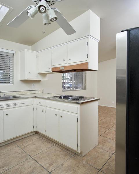 7231 Eli Dr, Tucson, AZ 85710 photo 12
