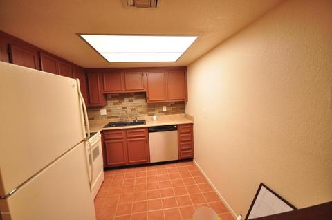 8263 N Oracle Rd #237, Tucson, AZ 85704 photo 4