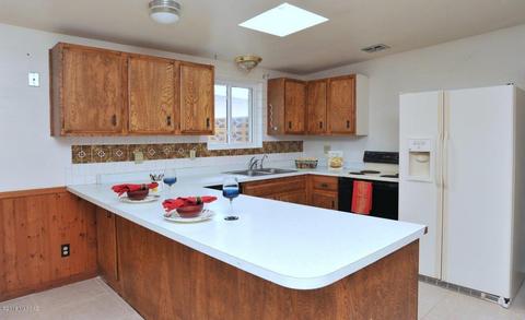 8979 E Kirkpatrick Cir, Tucson, AZ 85710 photo 16