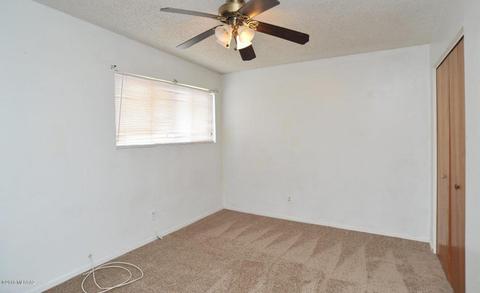 8979 E Kirkpatrick Cir, Tucson, AZ 85710 photo 34