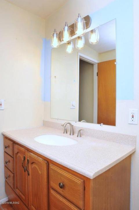 8979 E Kirkpatrick Cir, Tucson, AZ 85710 photo 28