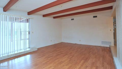 8979 E Kirkpatrick Cir, Tucson, AZ 85710 photo 9