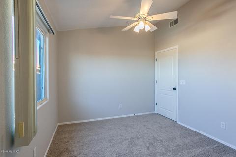 2568 E Chisel Ct, Oro Valley, AZ 85755 photo 24