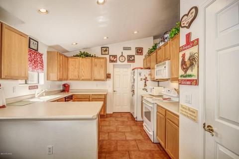 8933 E Martha Root Ct, Tucson, AZ 85747 photo 4