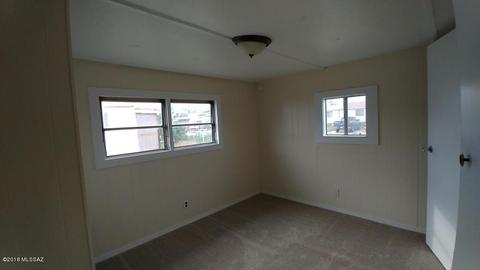 694 E Lesli Dr, Benson, AZ 85602 photo 10