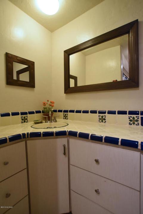 4038 E Montecito St, Tucson, AZ 85711 photo 14