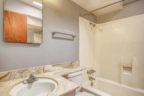 34 E Inez St, Tucson, AZ 85756 photo 12