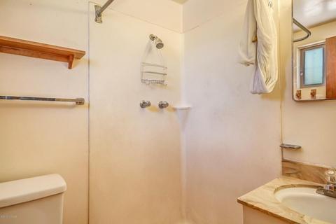 34 E Inez St, Tucson, AZ 85756 photo 10