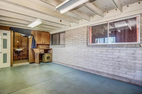 34 E Inez St, Tucson, AZ 85756 photo 14