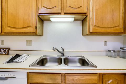 8610 E Pembrook Dr, Tucson, AZ 85715 photo 13