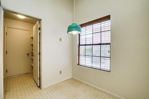 8610 E Pembrook Dr, Tucson, AZ 85715 photo 8