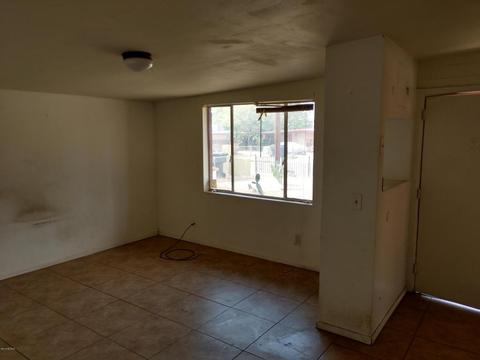 4002 E 27th St, Tucson, AZ 85711 photo 4
