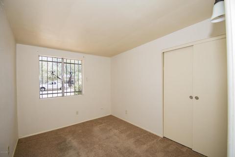 7622 E Apple Tree Dr, Tucson, AZ 85730 photo 12