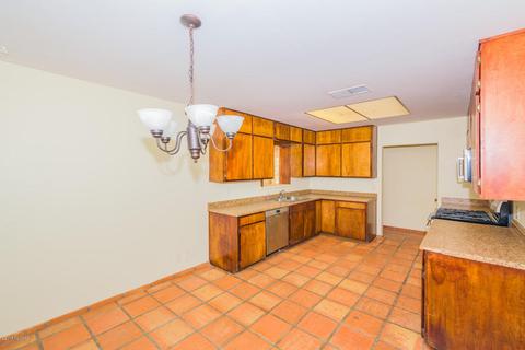 6334 E Hayne St, Tucson, AZ 85710 photo 10