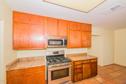 6334 E Hayne St, Tucson, AZ 85710 photo 13