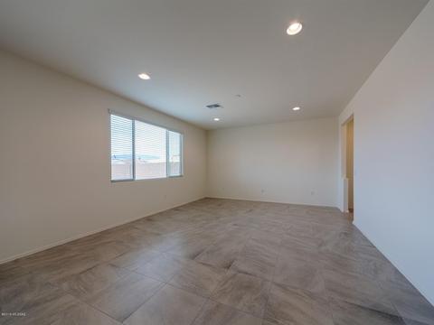 14199 E Axle Dr, Vail, AZ 85641 photo 5