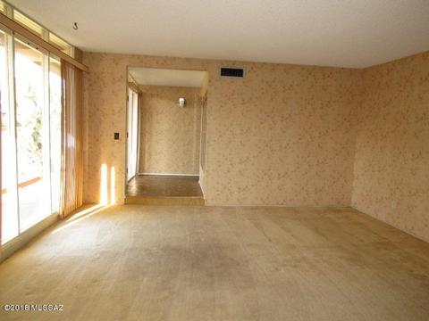 8470 E Baker St, Tucson, AZ 85710 photo 11