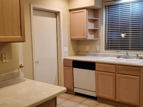 5197 E Timrod St, Tucson, AZ 85711 photo 10