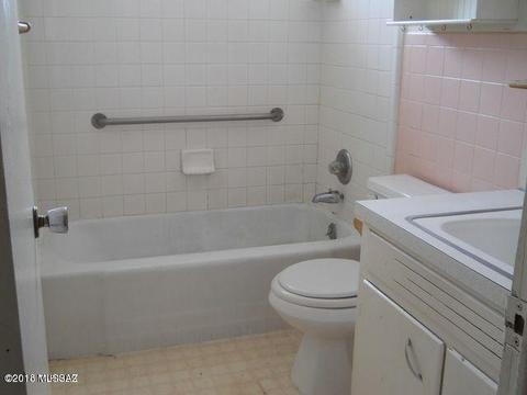 813 N Douglas Ave, Willcox, AZ 85643 photo 5
