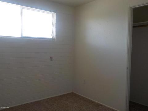 813 N Douglas Ave, Willcox, AZ 85643 photo 6