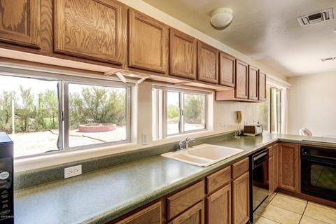 634 E Magee Rd, Tucson, AZ 85704 photo 9