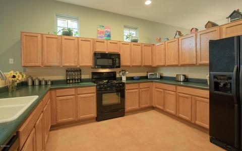 10367 E Sixto Molina Ln, Tucson, AZ 85747 photo 12