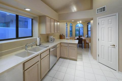 4583 E Red Mesa Dr, Tucson, AZ 85718 photo 10