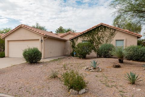 1340 E Mountain Pl, Tucson, AZ 85719 photo 2