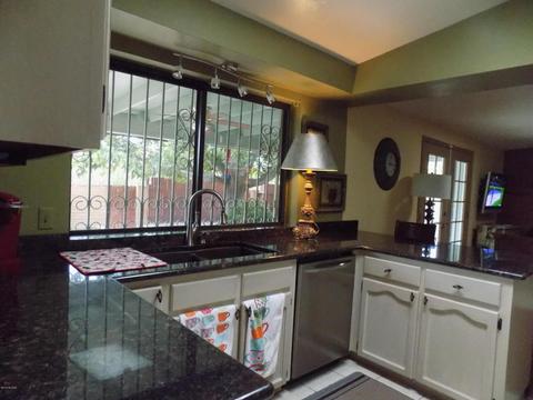 8920 E Maple Leaf Dr, Tucson, AZ 85710 photo 7