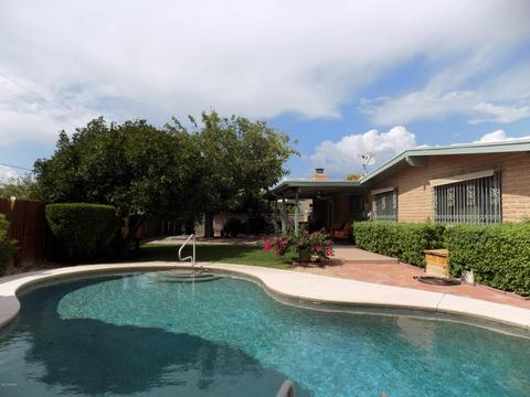 8920 E Maple Leaf Dr, Tucson, AZ 85710 photo 24